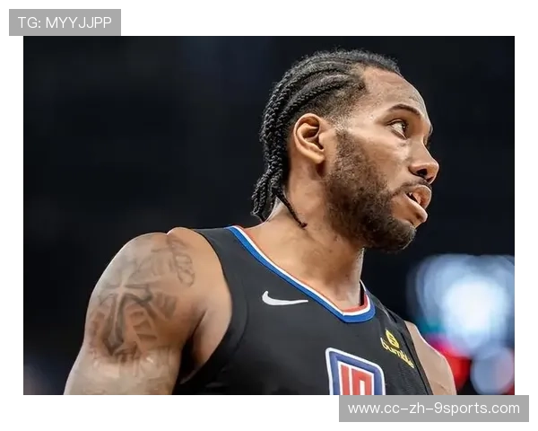 伦纳德关键时刻连得六分，快船稳住局面